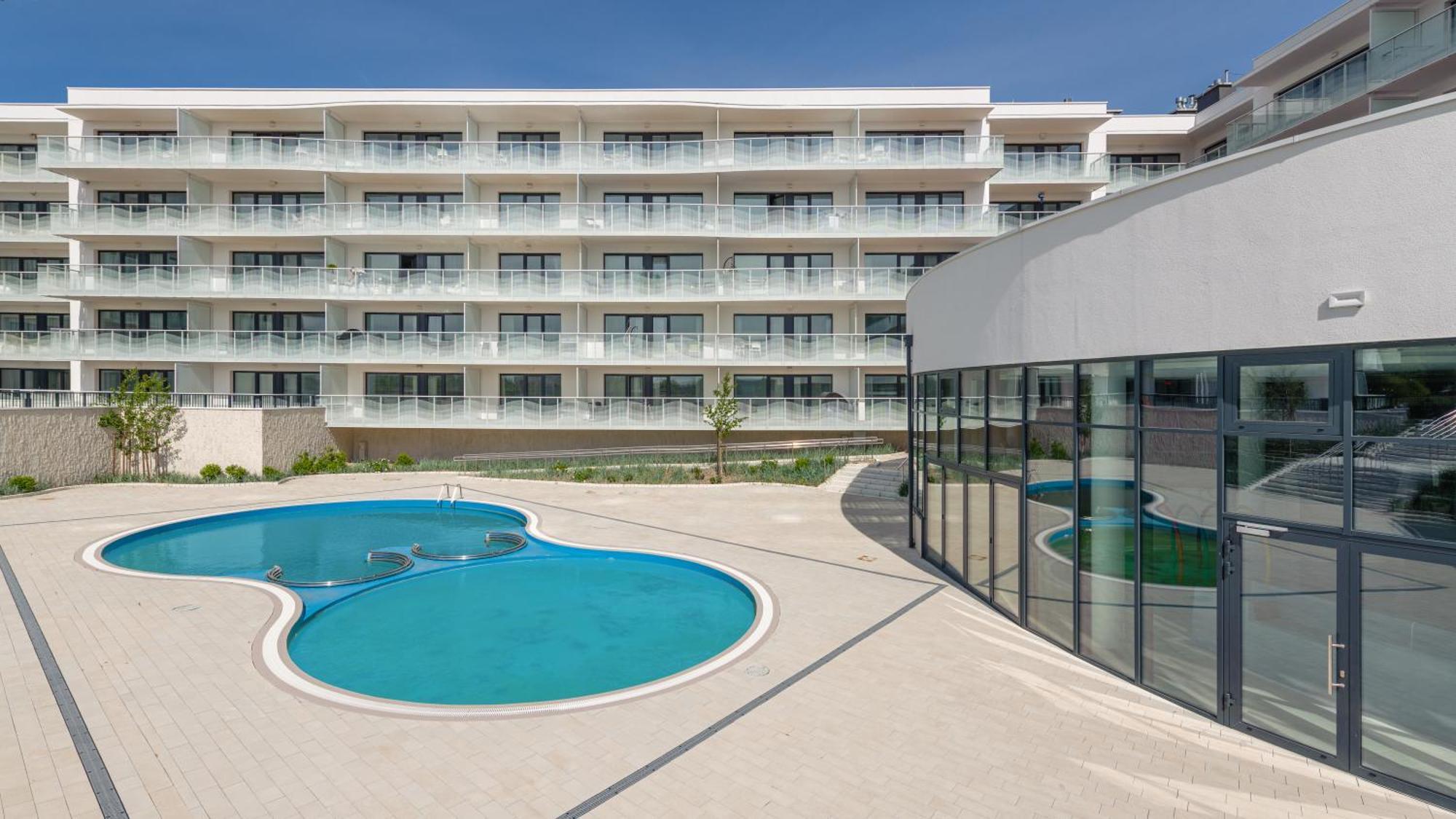 Apartamenty Z Basenem-Polanki Aqua - Holiday City Колобжег Экстерьер фото
