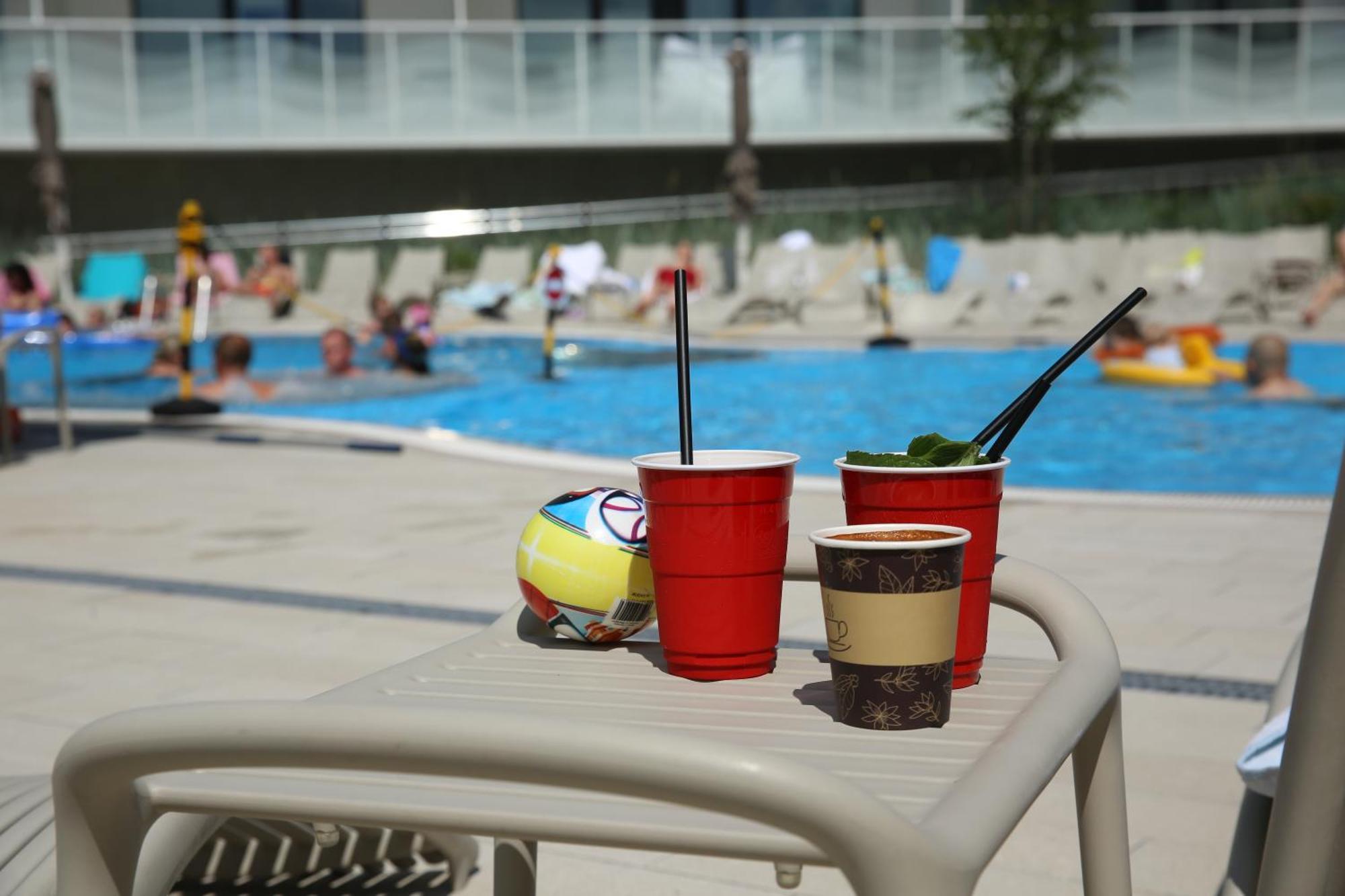 Apartamenty Z Basenem-Polanki Aqua - Holiday City Колобжег Экстерьер фото